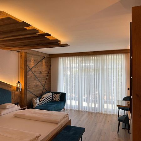 Hotel Am Schlossberg Erding Bagian luar foto