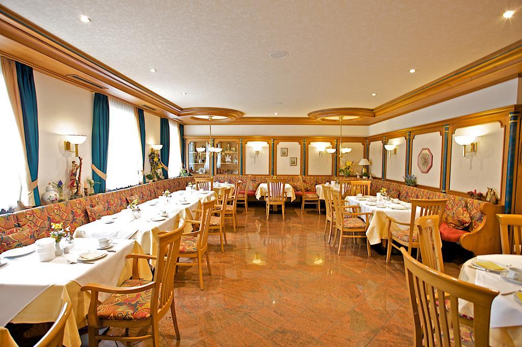 Hotel Am Schlossberg Erding Bagian luar foto